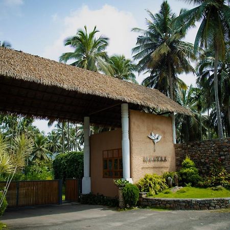 Maayaa Riverside Villa By Kpm Tripenta Attappādi Extérieur photo