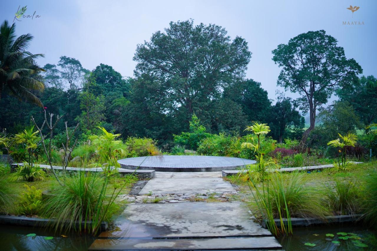 Maayaa Riverside Villa By Kpm Tripenta Attappādi Extérieur photo