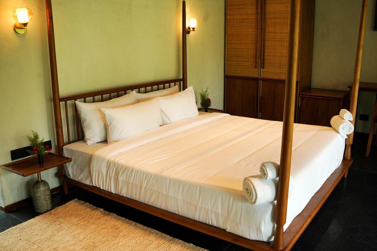 Maayaa Riverside Villa By Kpm Tripenta Attappādi Extérieur photo